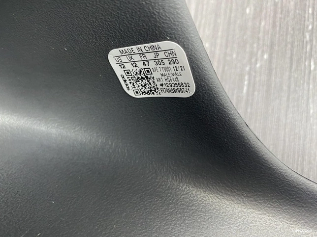 Onyx Adidas Slide HQ6448 Yeezy 0825